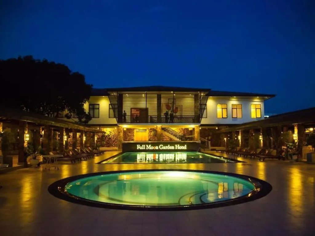 Full Moon Garden Hotel Negombo